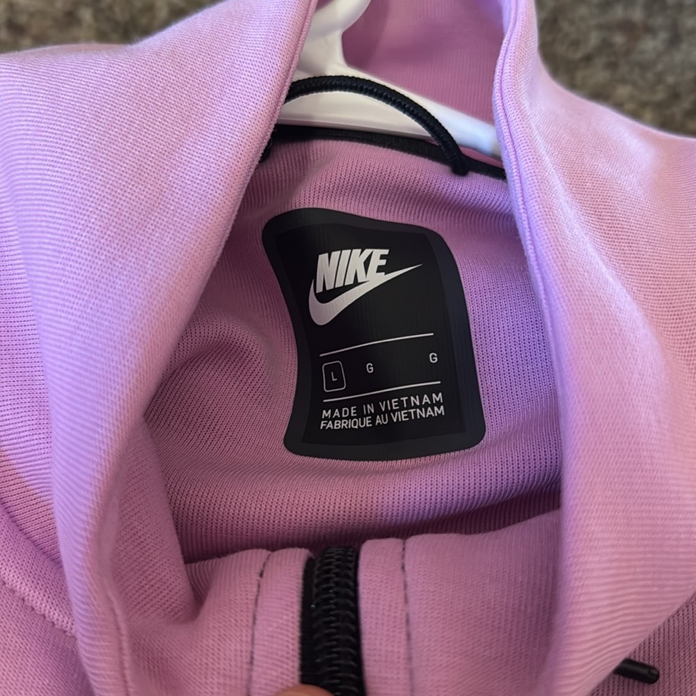 Nike jacket - Picture 6 of 6